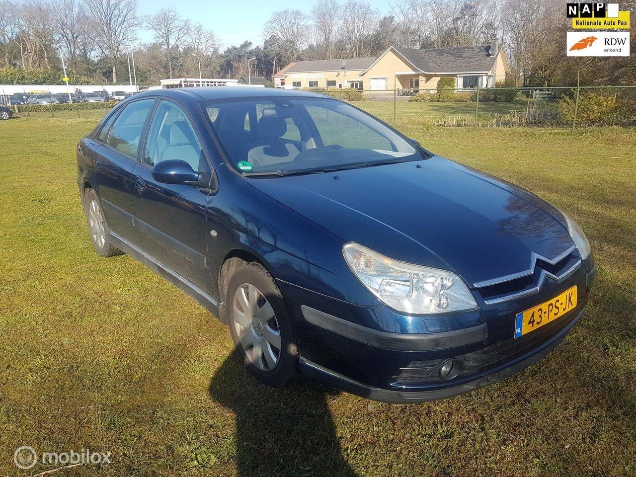 Citroën C5 - 2.0-16V Ligne Prestige 2.0-16V Ligne Prestige - AutoWereld.nl