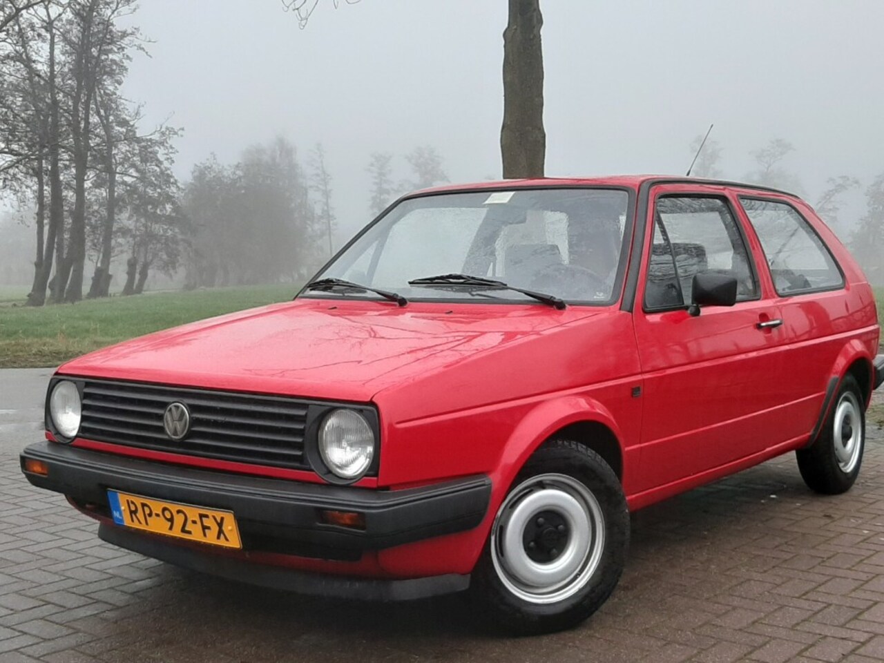 volkswagen-golf-1-3-1-3-54pk.jpg