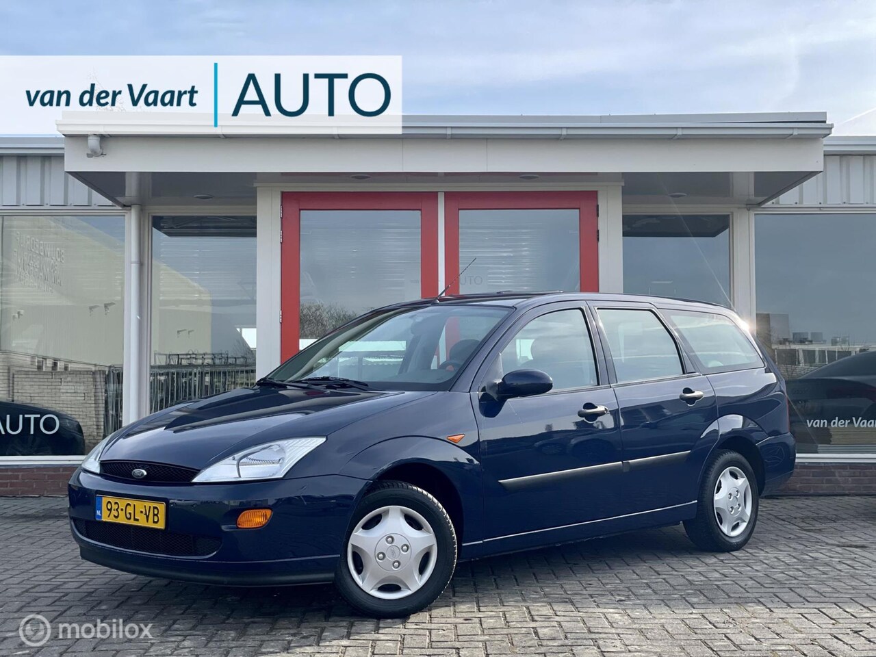 ford-focus-wagon-1-8-tddi-trend-88dkm-uniek-nieuwe-apk.jpg