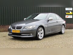 BMW 3-serie Coupé - 320i Mineralgrey Edition Automaat