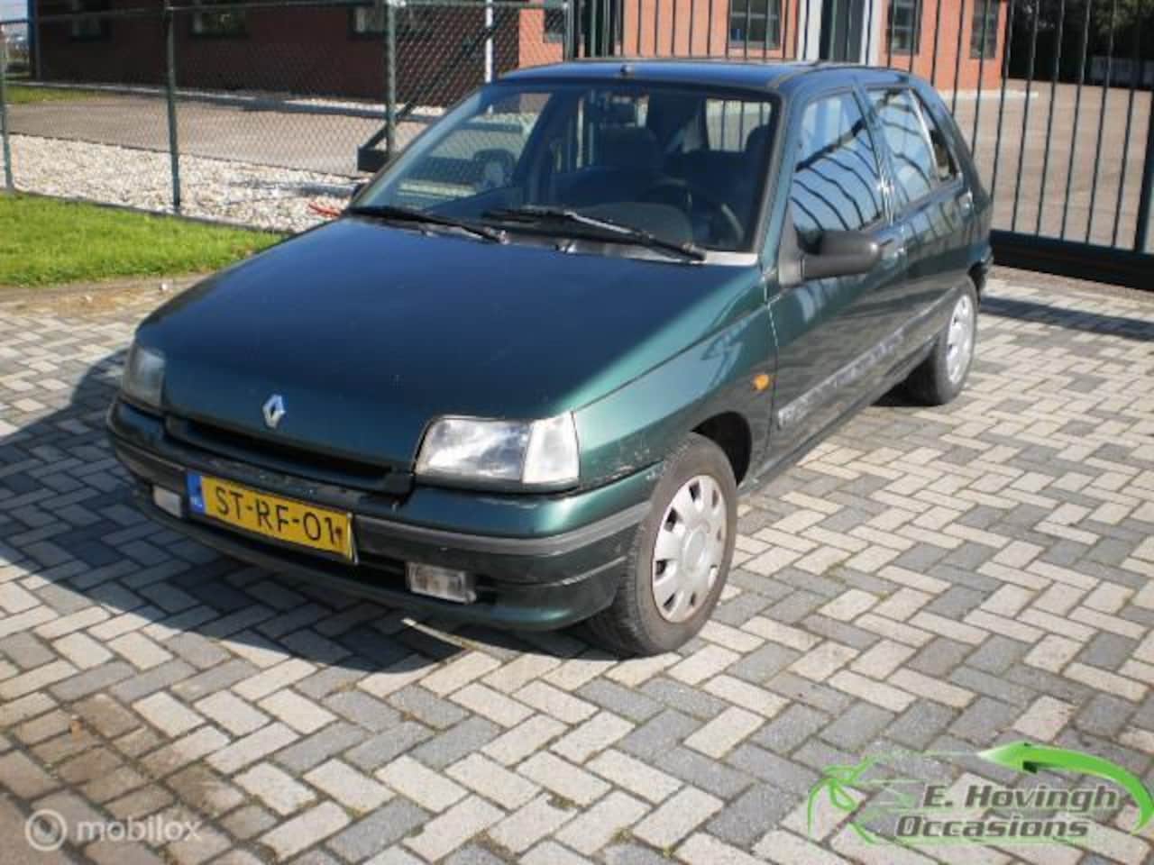 te rechtvaardigen lof graven Renault Clio 1.4 Club Med 1995 Benzine - Occasion te koop op AutoWereld.nl