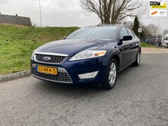 Ford Mondeo - 2.0-16V Limited Business Pack Trekhaak