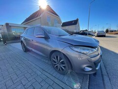 Renault Mégane - rijbaar schade 1.5 dCi 110 Dynamique