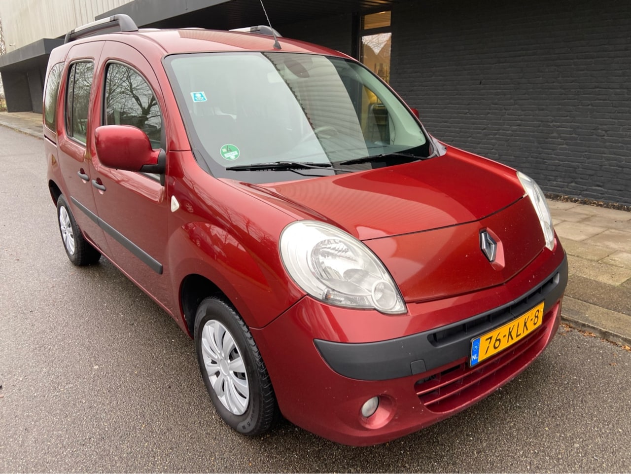 renault-kangoo-family-1-6-16v-expression-1-6-16v-expression.jpg