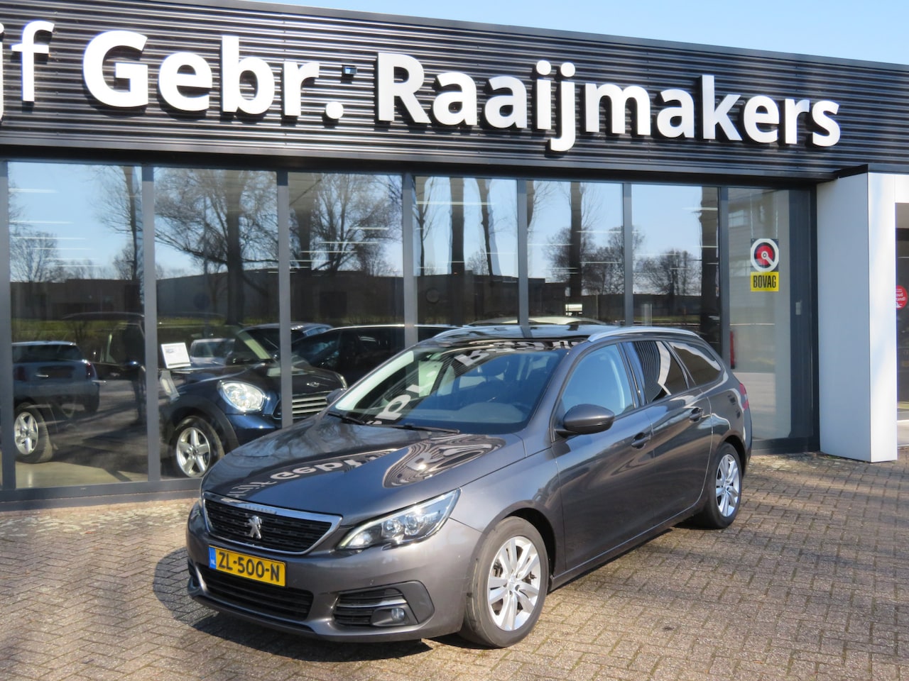 peugeot-308-sw-1-5hdi-executive-panorama-navi-ecc-export-ex-bpm.jpg