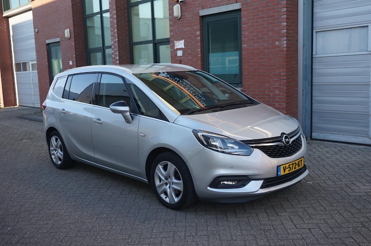 Rijden Ministerie String string Opel Zafira Tourer VAN GRIJS KENTEKEN 2018 2018 Diesel - Occasion te koop  op AutoWereld.nl