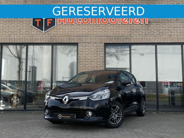 Renault Clio 1.2 16V 75 Night & 2014 Benzine - Occasion te koop op AutoWereld.nl