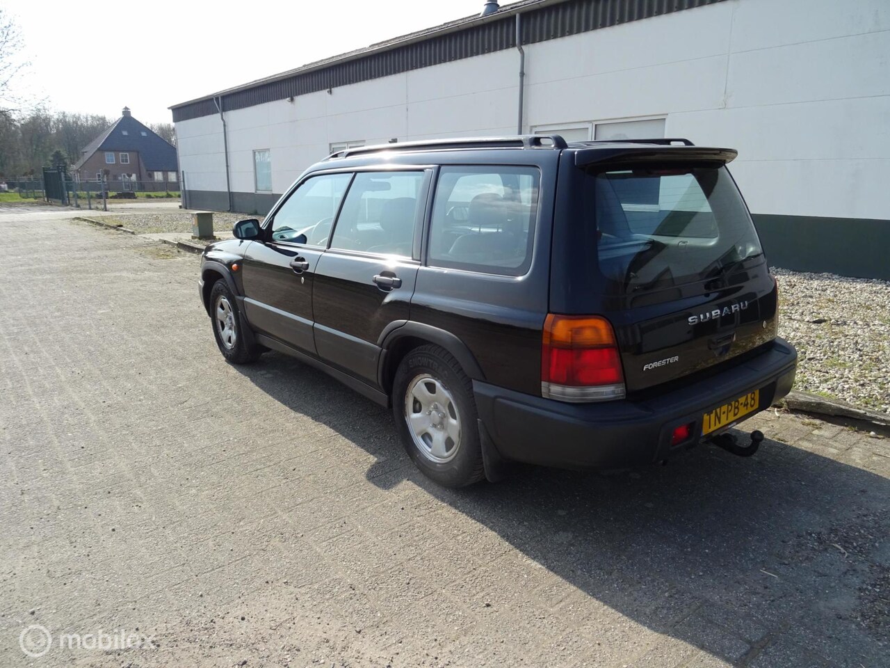 subaru-forester-2-0-awd-2-0-awd.jpg
