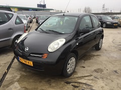 Nissan Micra - 1.0 basis