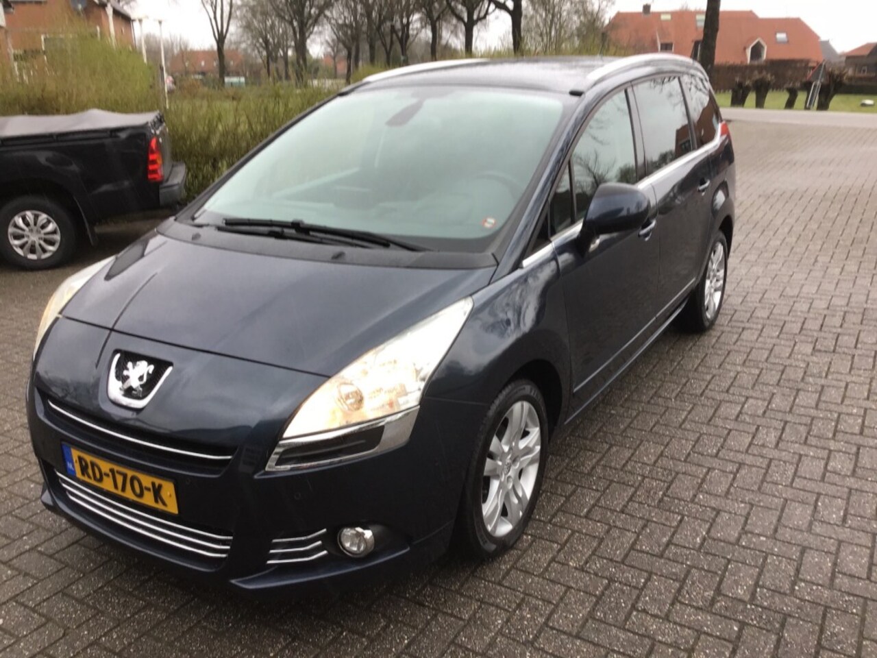 Peugeot 5008 - 1.6 HDi Active 5p. 1.6 HDI ACTIVE 5P. - AutoWereld.nl