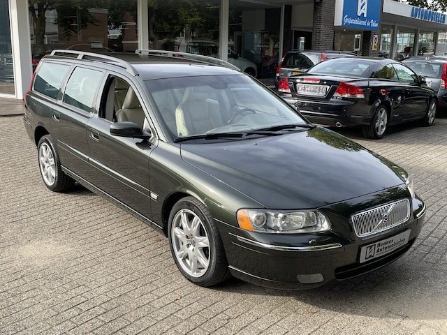 Volvo V70 T5, tweedehands Volvo kopen op AutoWereld.nl
