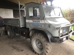 Mercedes-Benz Unimog - 404, KIPER , 4x4, incl kraan 2.2 6 cylinder