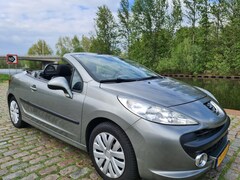 Peugeot 207 CC - 1.6 VTi Cabriolet 3e eigenaar dealer onderhouden airco cv op afs elektrische ramen