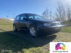 Volkswagen Golf - 2.3 V5 Highline *NIEUWSTAAT*NIEUWE APK*NAP