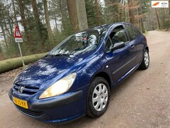 Peugeot 307 - 1.4 XR
