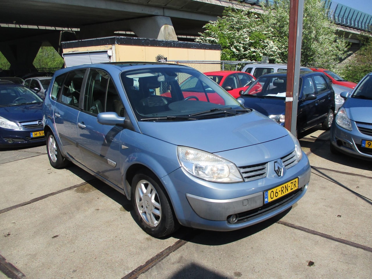 Renault Grand Scénic - 1.6-16V Privilège Luxe 7 pers airco elek pak nap apk - AutoWereld.nl