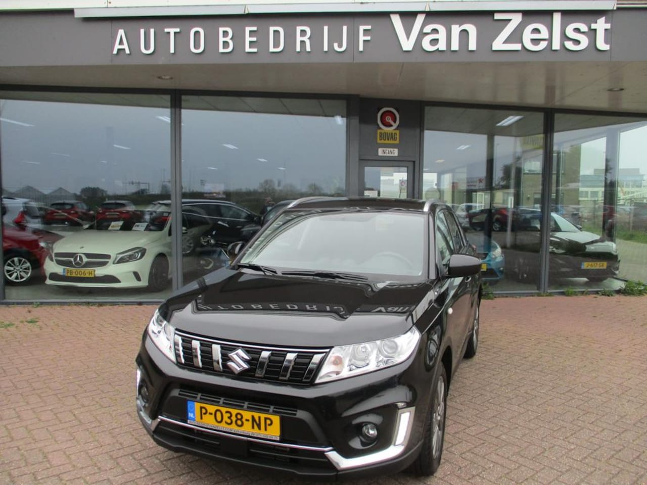 Suzuki Vitara - 1.0 Boosterjet Select*AUTOMAAT*BOVAG GARANTIE*ECC*NAVIGATIE*CRUISE CONTROL* ACHTERUITRIJCA - AutoWereld.nl