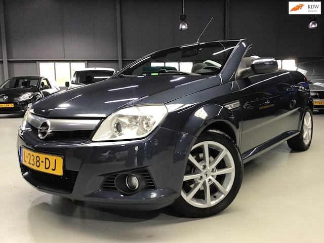 Opel Tigra TwinTop Rhythm, tweedehands Opel kopen op AutoWereld.nl