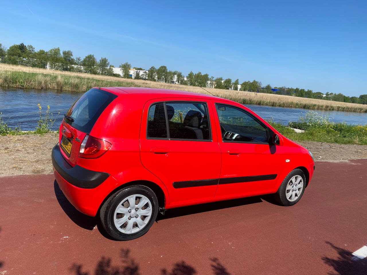 hyundai-getz-1-4i-active-cool-airco-elek-ramen-dis-v-v.jpg