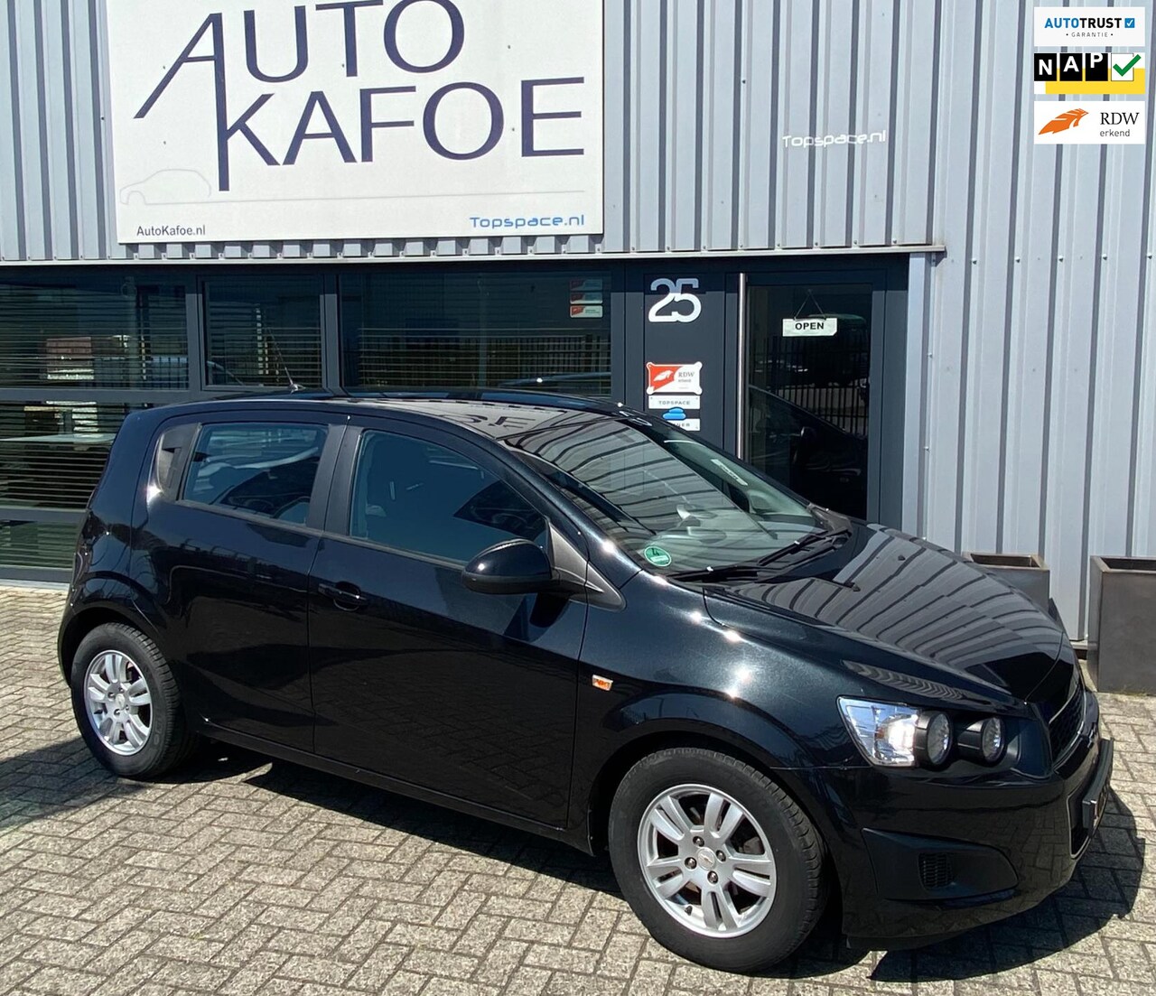 Chevrolet Aveo - 1.4i LT Airco LMV Cruise control USB/AUX 5 drs - AutoWereld.nl