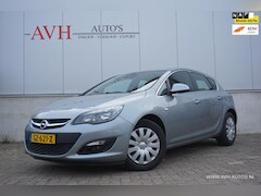 Opel Astra - 1.4 Turbo Business +