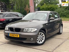 BMW 1-serie 120i Automaat Bussines Line | sport pakket 2007 Benzine -  Occasion te koop op AutoWereld.nl