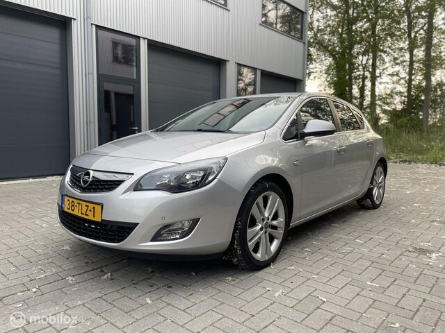 Overdreven Begrijpen Sandalen Opel Astra 1.4 Turbo Anniversary Sport Edition 2012 Benzine - Occasion te  koop op AutoWereld.nl