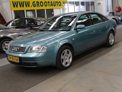 Audi A6 Limousine - 2.4 5V Advance Automaat OPKNAPPER Airco, Cruise Control, Trekhaak, NAP