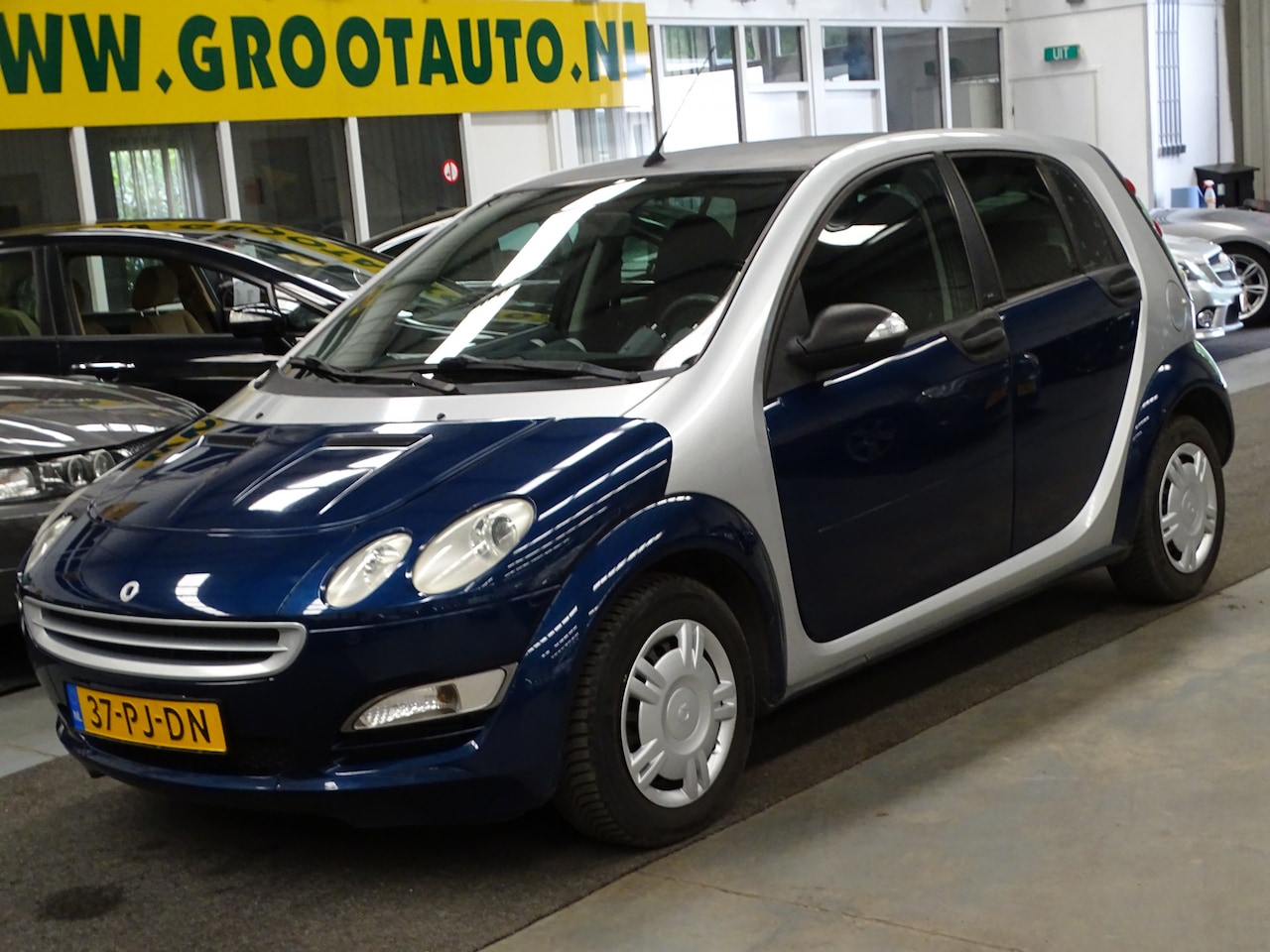 Smart Forfour - 1.1 pulse Navigatie, NAP - AutoWereld.nl