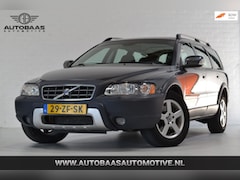 Volvo XC70 - 2.4 D5 AWD Edition YOUNGTIMER | NW APK | AUTOMAAT | LEDER | CLIMATE CONTROL | STOELVERWARM