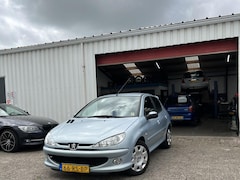 Peugeot 206 - 2.0 HDi Air-line 2 Airco|Elek.ramen|APK 04-2023