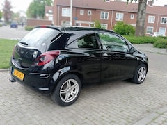 Opel Corsa - 1.2-16V Essentia