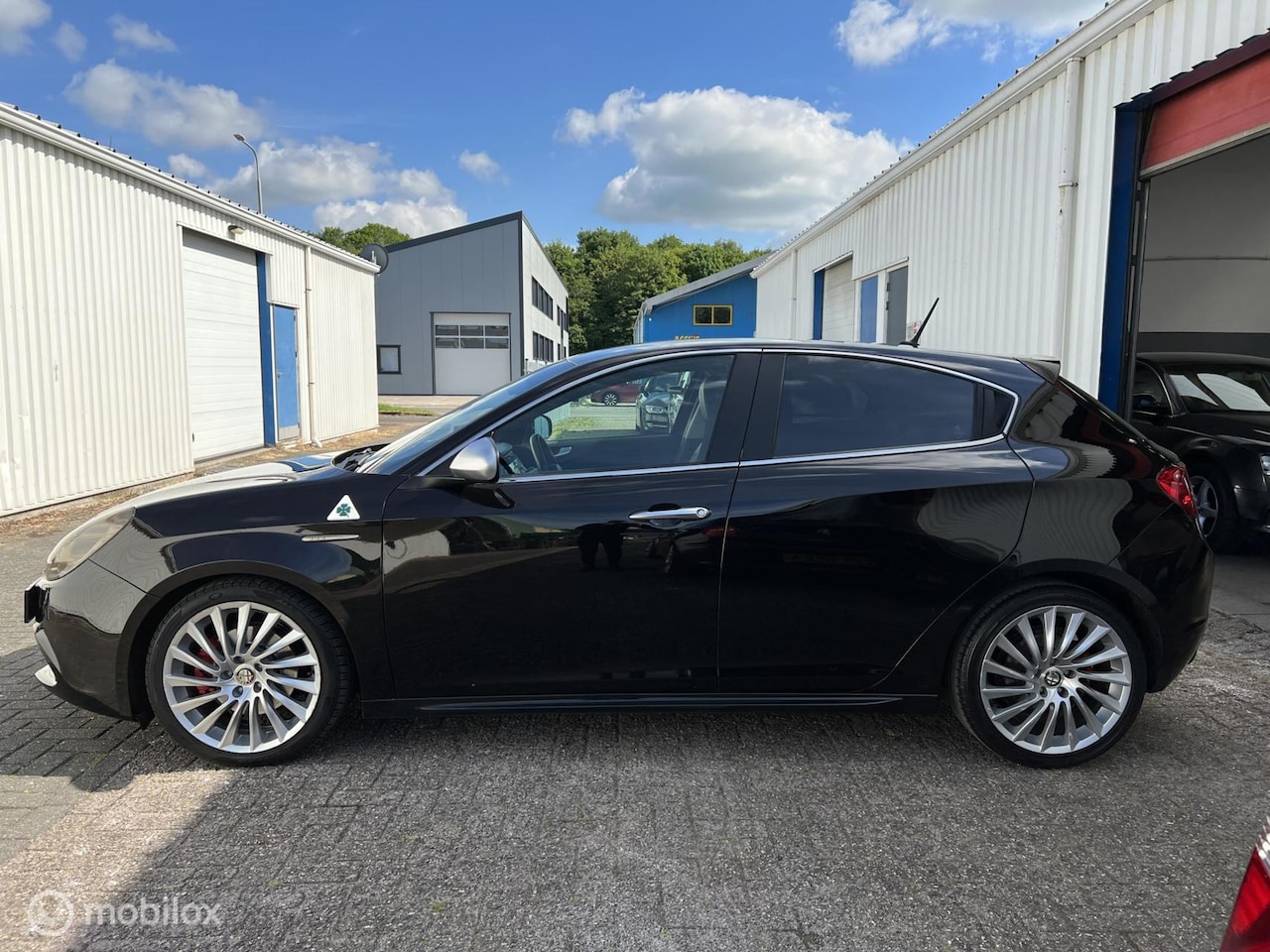 Alfa Romeo Giulietta - 2.0 JTDm Leer|Navi|230PK|Nw.Distri|APK - AutoWereld.nl