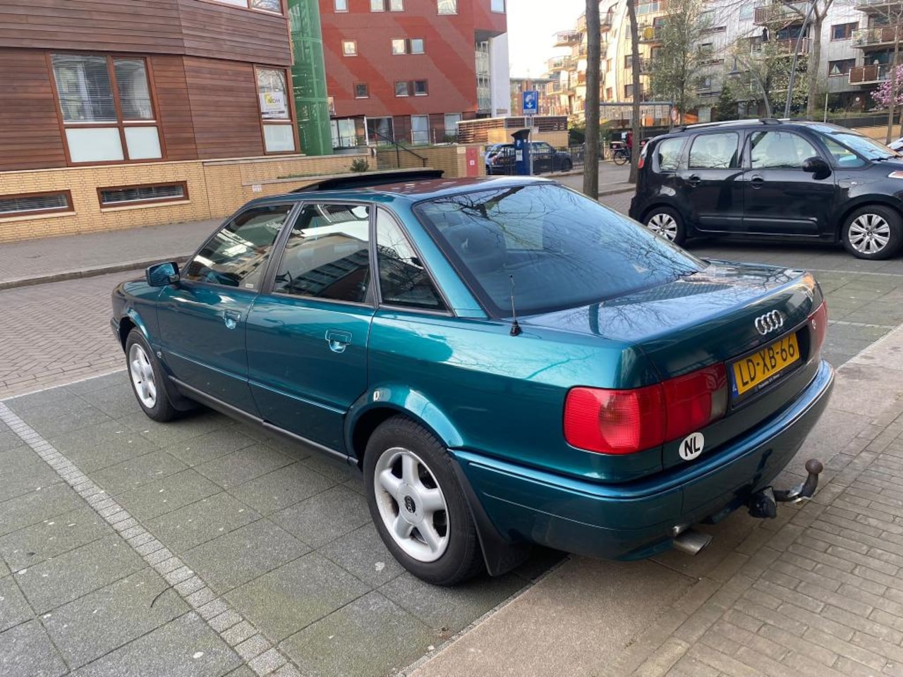 BRAND NEW * OEM * External Fuel Pump For Audi 80 2.3L 9.91 - 1.96 $355