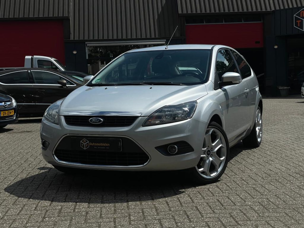 Ford Focus - 1.8 16V Titanium - AutoWereld.nl