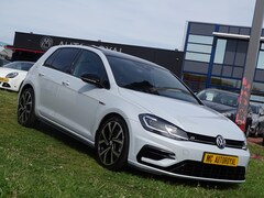 Volkswagen Golf - 2.0 R 5-deurs 310 pk 4Motion - Automaat, Dynaudio, Camera, Panoramadak, Dode hoek Detectie