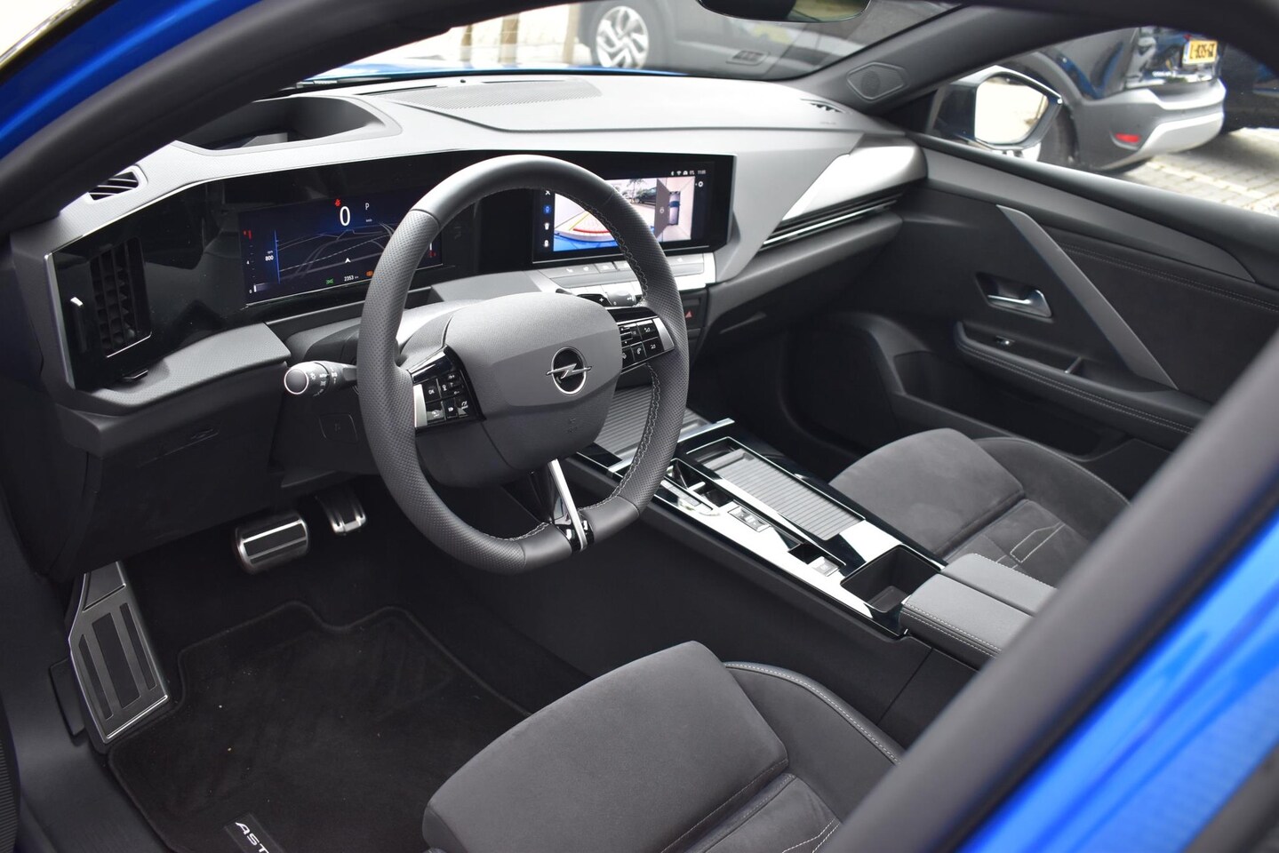 opel-astra-1-2-ultimate-130-pk-automaat.jpg