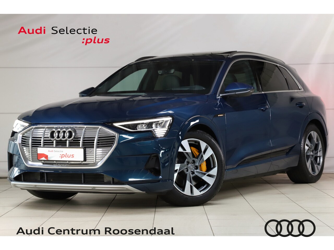 Audi e-tron - e-tron 55 quattro 95 kWh Inclusief BTW 8% Bijtelling Panoramadak Camera Alcantara Acc 46 - AutoWereld.nl