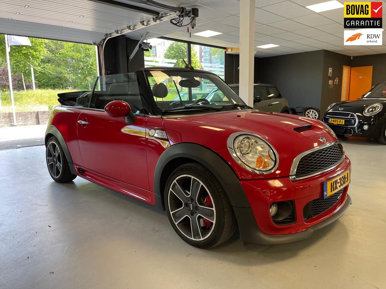 MINI Mini Cabrio - 1.6 John Cooper Works Chili l Navi l Leder l PDC l Xenon - AutoWereld.nl