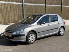 Peugeot 307 - 1.4 XR NAP/APK/AIRCO