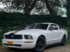 Ford Mustang - v6 AUT cruise airco NL