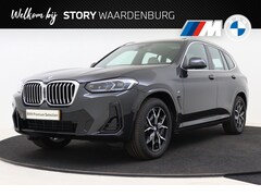 BMW X3 - xDrive20i High Executive M Sport Automaat / Panoramadak / Trekhaak / Sport Steering / Spor