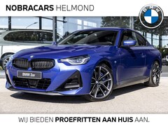 BMW 2-serie Coupé - 220i / M Sportpakket Pro / Panoramadak / Harman Kardon / M Hoogglans Shadow Line / Parking