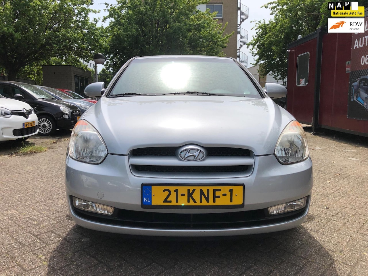 Hyundai Accent - 1.4i Dynamic Airco, Ele ramen - AutoWereld.nl