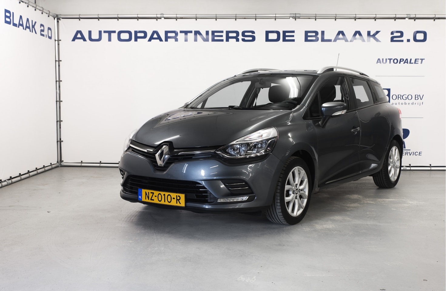 Verplaatsbaar Beïnvloeden Lelie Renault Clio Estate 1.2 TCe Zen Automaat 2017 Benzine - Occasion te koop op  AutoWereld.nl
