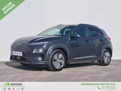 Hyundai Kona - EV Fashion 64 kWh Automaat / Fabrieksgarantie tot 29-04-2026 / €2000, - Subsidie Mogelijk