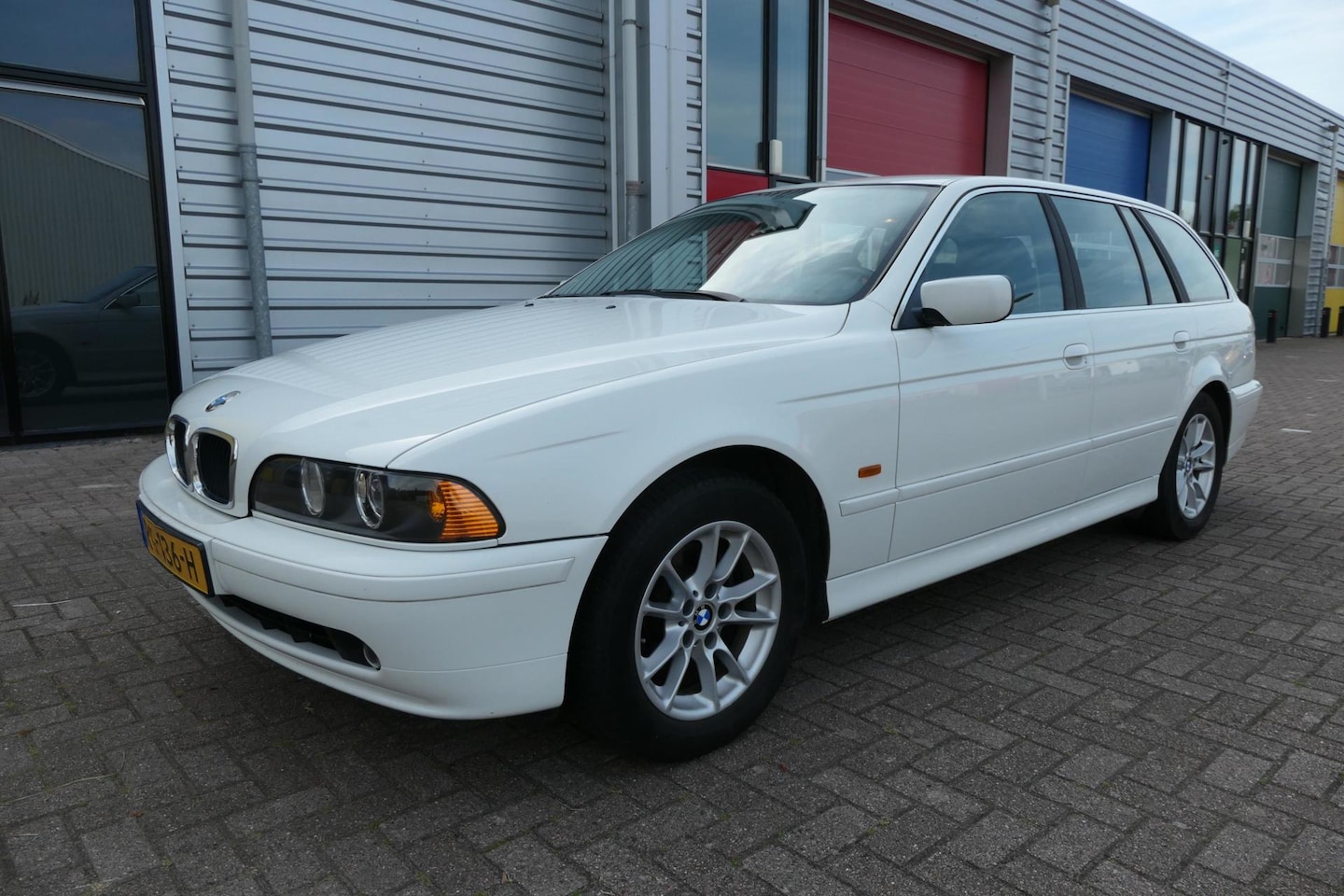 BMW 5-serie Touring - 525d 525d - AutoWereld.nl