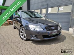 Subaru Legacy Touring Wagon - 2.0i Exclusive R. Edition AWD Low Gearing/ climate control/ cruise control/ trekhaak