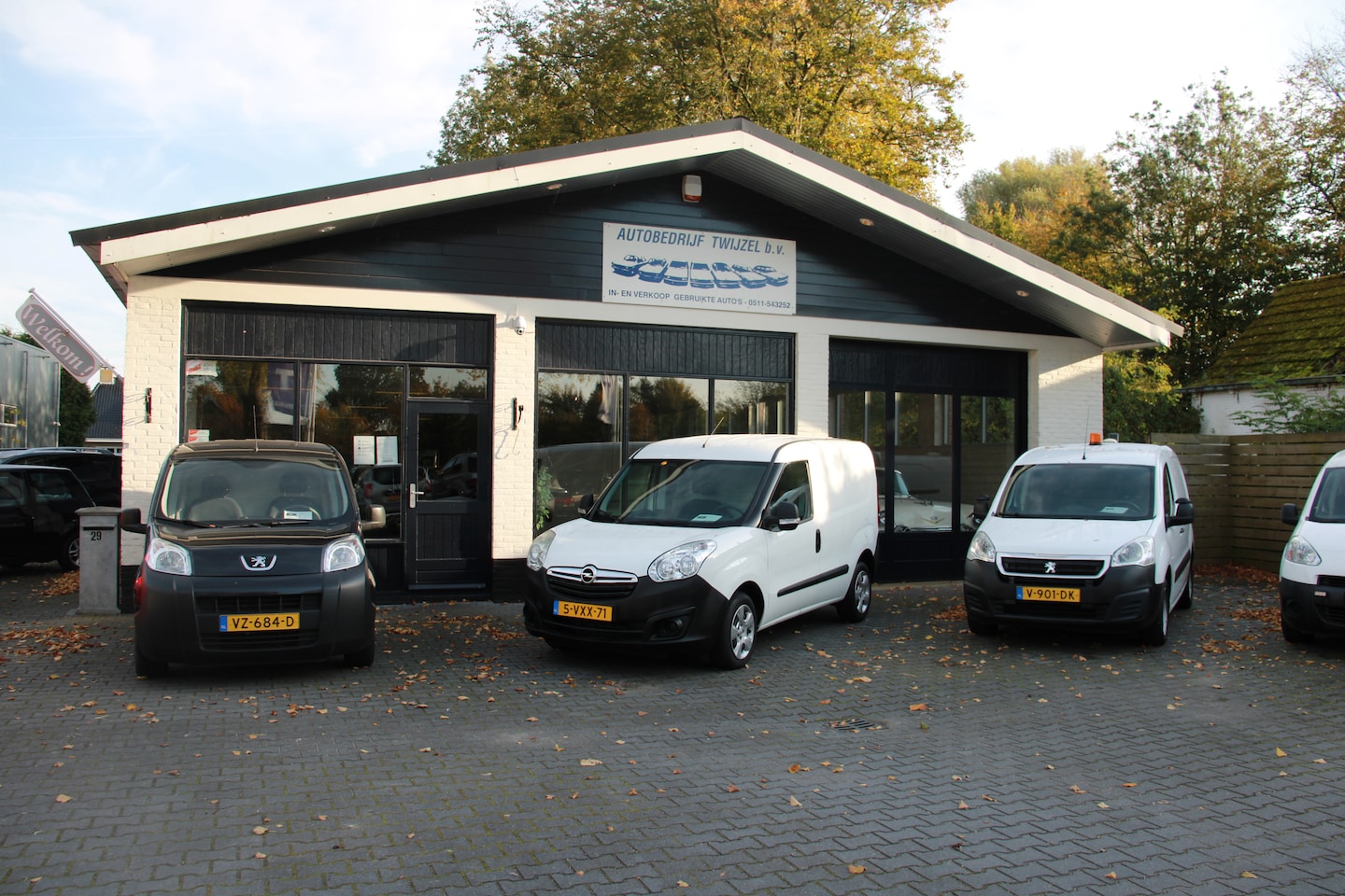 Autohandel Twijzel BV