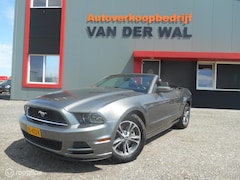 Ford Mustang - USA 3.7 V6/ CABRIOLET